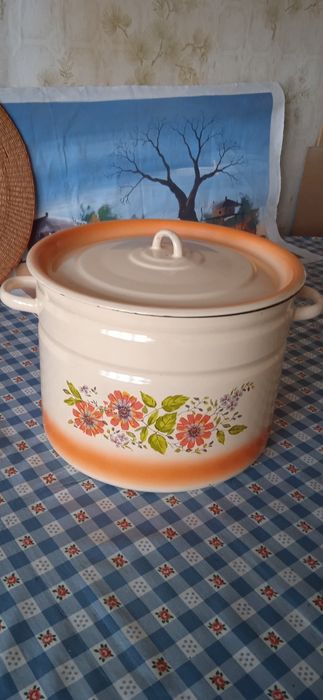 Посуда эмалированная Новая Советская.скороварка