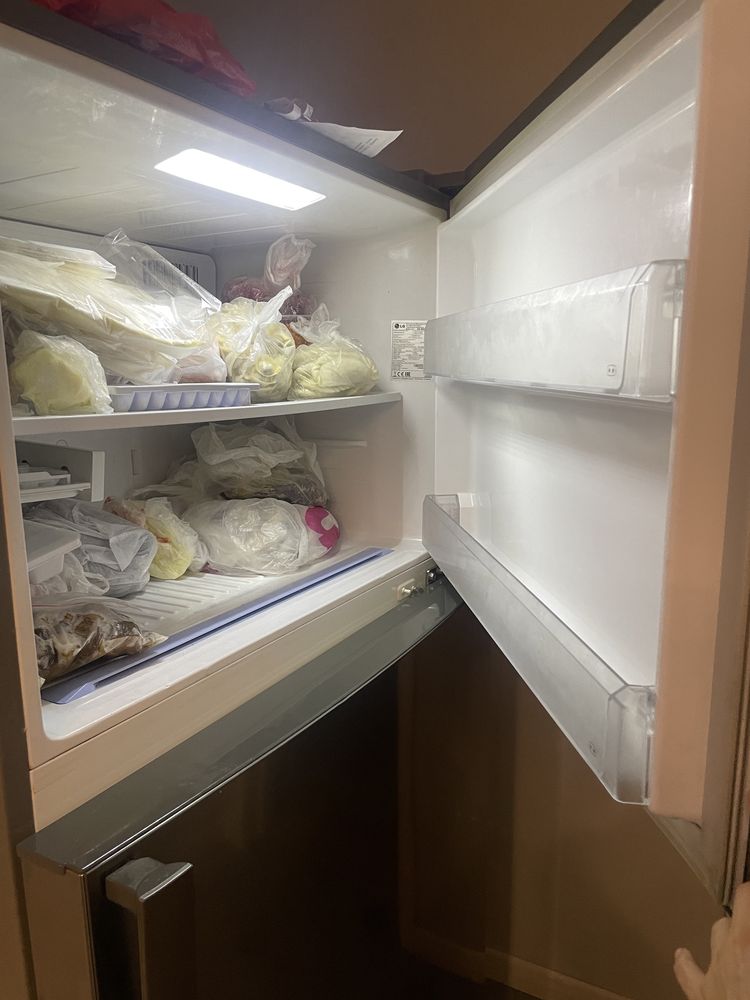 Холодильник бу  LG 802H 592 л