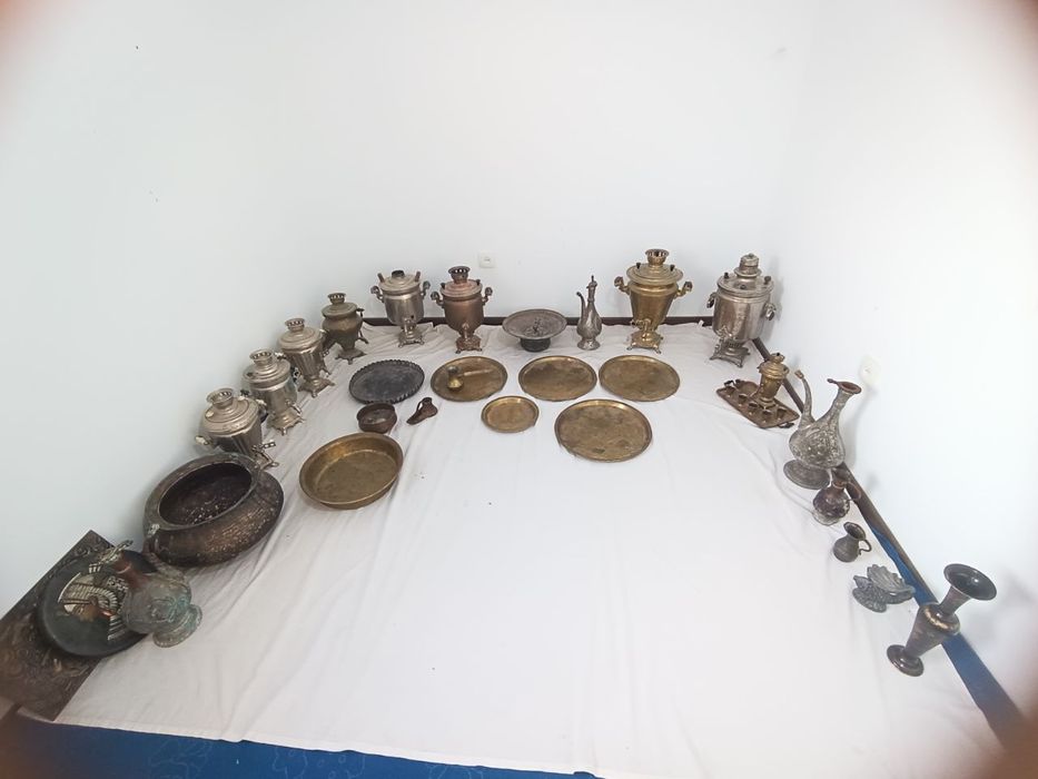 Антикварный колексия учун сотилади холати ало буюмлар