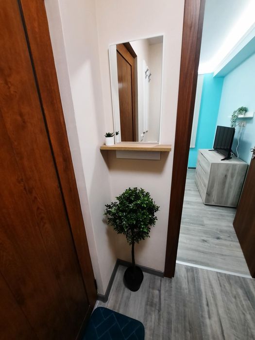 Дава се под наем Двустаен апартамент в Варна, Цветен квартал - 65 кв.м за 800 € - Снимка #10