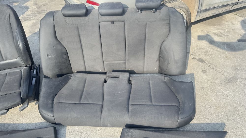 BMW F30 кожен салон