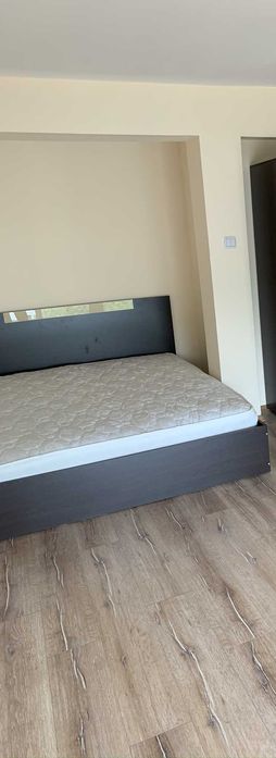 Продавам спални с размер 160/200см