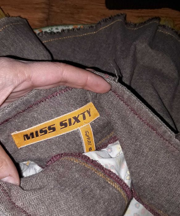 Детска пола Miss Sixty и подходящо елече за ръст 128