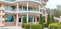 Хотел в Варна, област-к.к. Св.Св. Константин и Елена площ 2000 цена 8