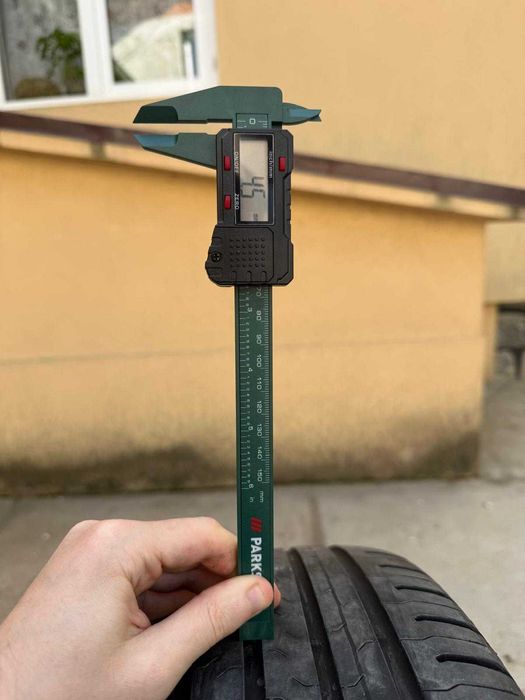 Anvelope vara Continental EcoContact 5 (215/55/R17)