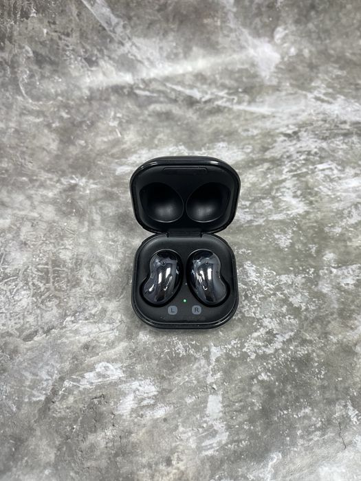 Наушники Samsung Galaxy Buds Live лот 804247( Костанай) 1021
