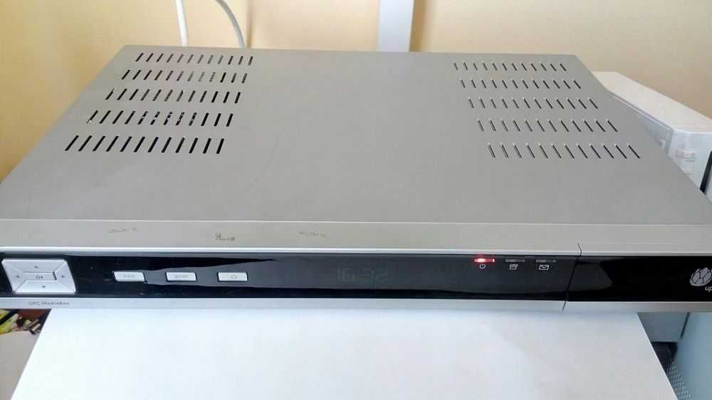 2 Receiver / receptor cablu UPC Thomson Model DCI 52 UPC02/ cu cartela