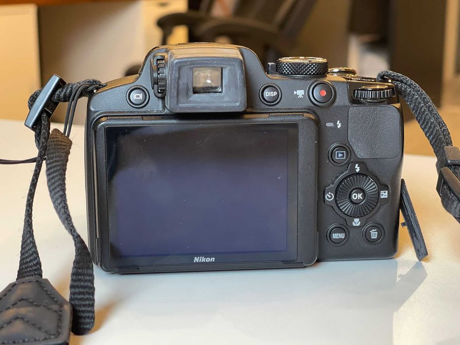 Nikon Coolpix P510 – 16,1 MP, 42× zoom optic, stare bună