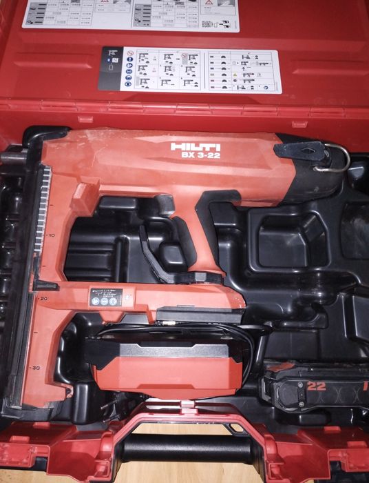 Pistol de implantat cuie pe acumulator BX 3