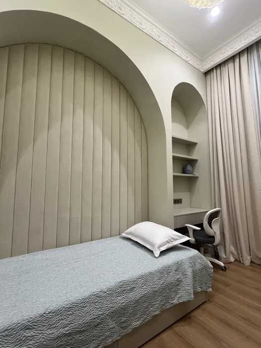 ЖК “Oqsaroy”, Паркентский рынок