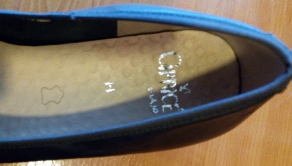 Caprice Нови дамски кожени обувки черни №38,5 H и стелка 25см