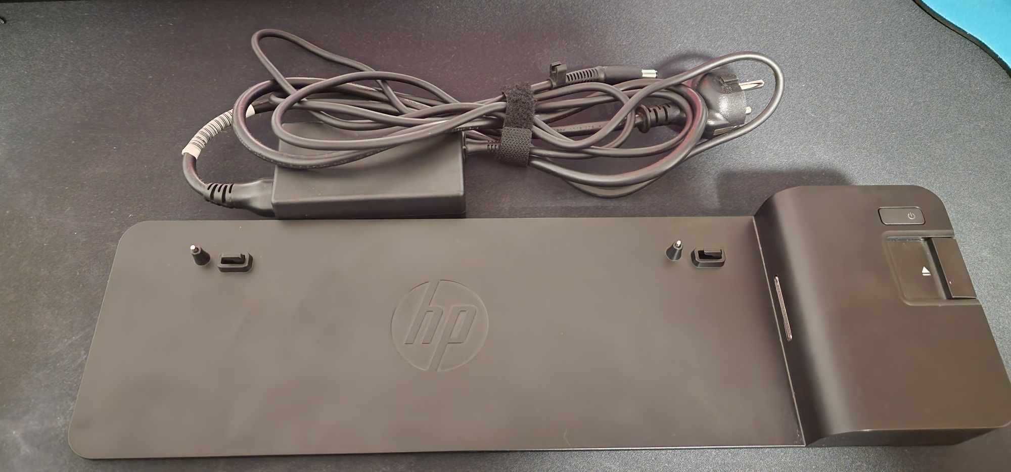 HP UltraSlim Docking Station 2013 18.5 V