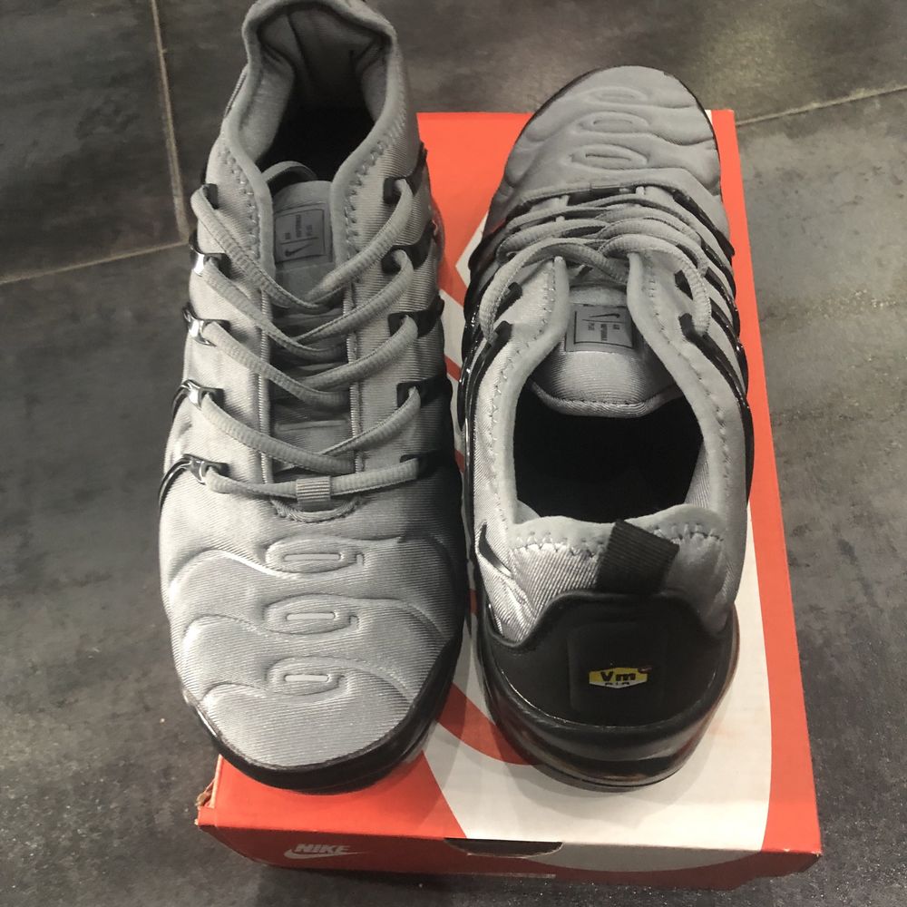 Nike Vapormax Plus Grey/Black - 40 ,44 и 46