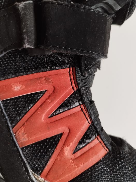 Ботуши Timberland 27 номер и Еверест 25 номер