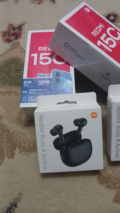 Продаётся сотовый телефон