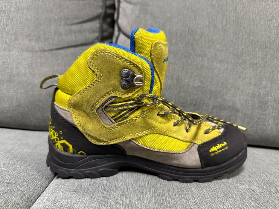 Дамски туристически обувки Aplina Sport