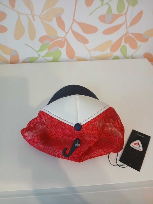 Шапка с козирка Rossignol