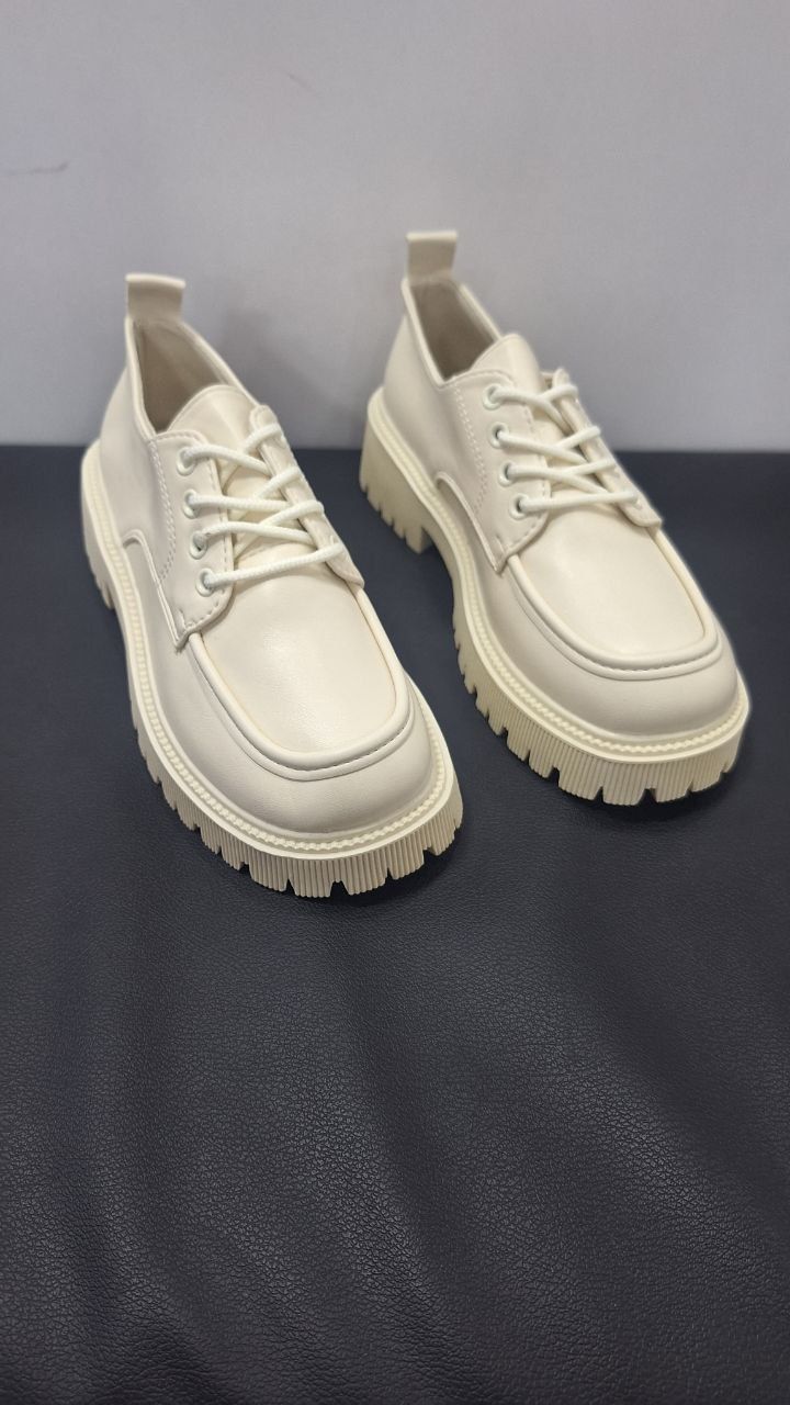 Balenciaga shoes N1