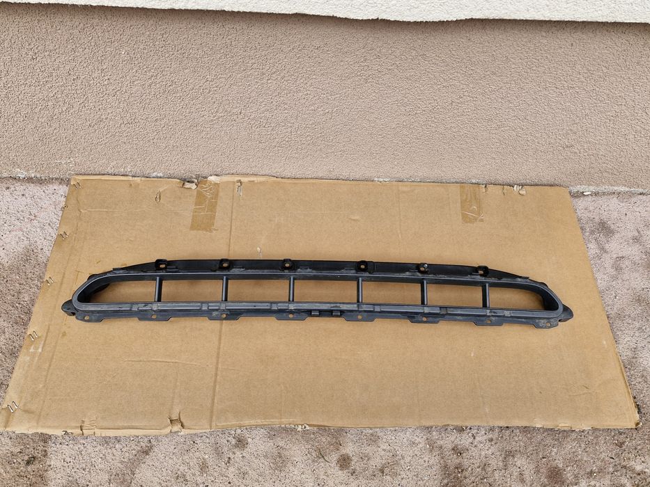 Grila inferioara Audi Q3 originala 2011-2014