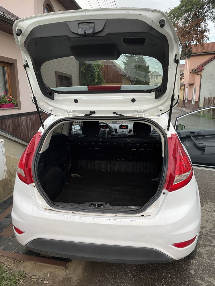 Ford Fiesta 1.4tdci 2010 diesel, 2 portiere