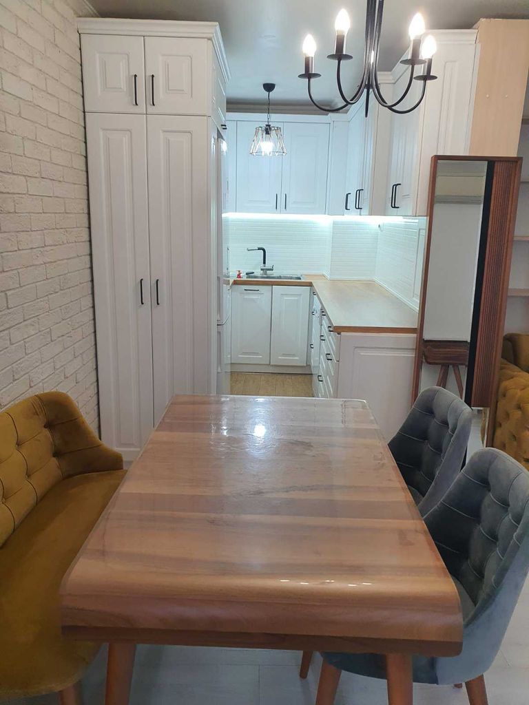 Дава се под наем Тристаен апартамент в Пловдив, Кършияка - 100 кв.м за 600 € - Снимка #11