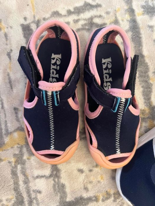 Лот Adidas/Ададас Маратонки и сандали