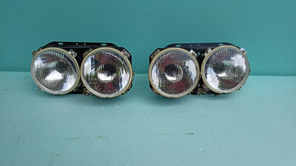 Vand Set Faruri Dacia 1300-1310-1410.Noi.Ellba.Sticla.Fab.01.1980.