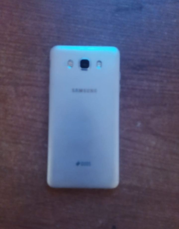 Samsung J7, Самсунг ДЖИ7