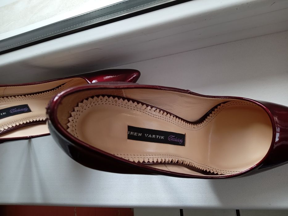 Туфли вечерние,новые