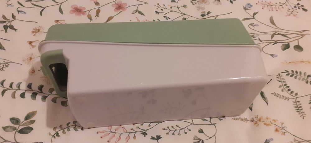 Răzătoare multifuncțională stivuibilă în cutie practică de depozitare