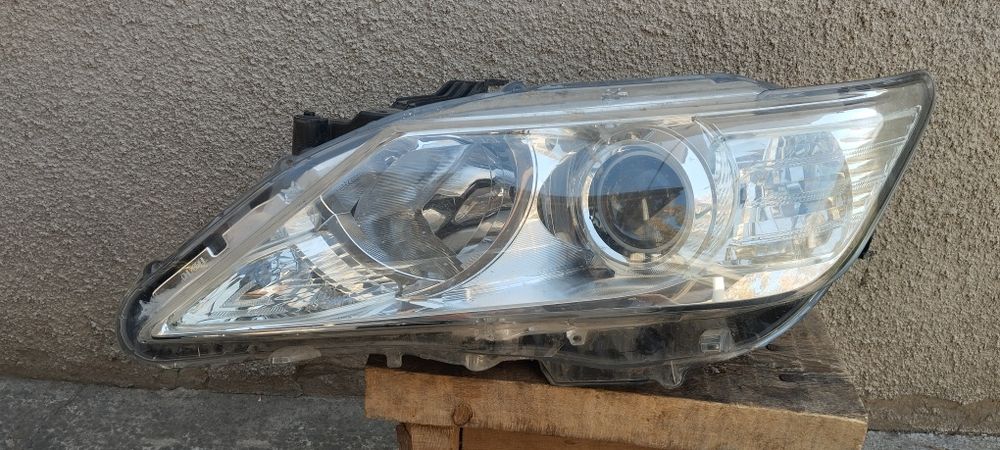 Фара левая (Япония) на Камри50, оригинал