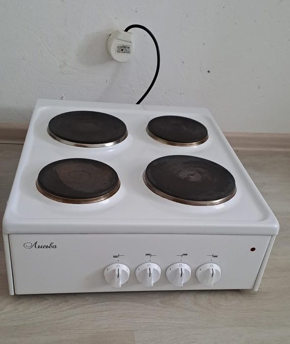 Электро плита новая