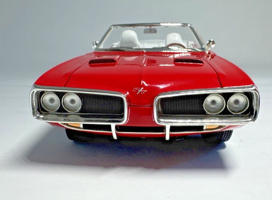 DODGE CORONET 1970 (1:18)