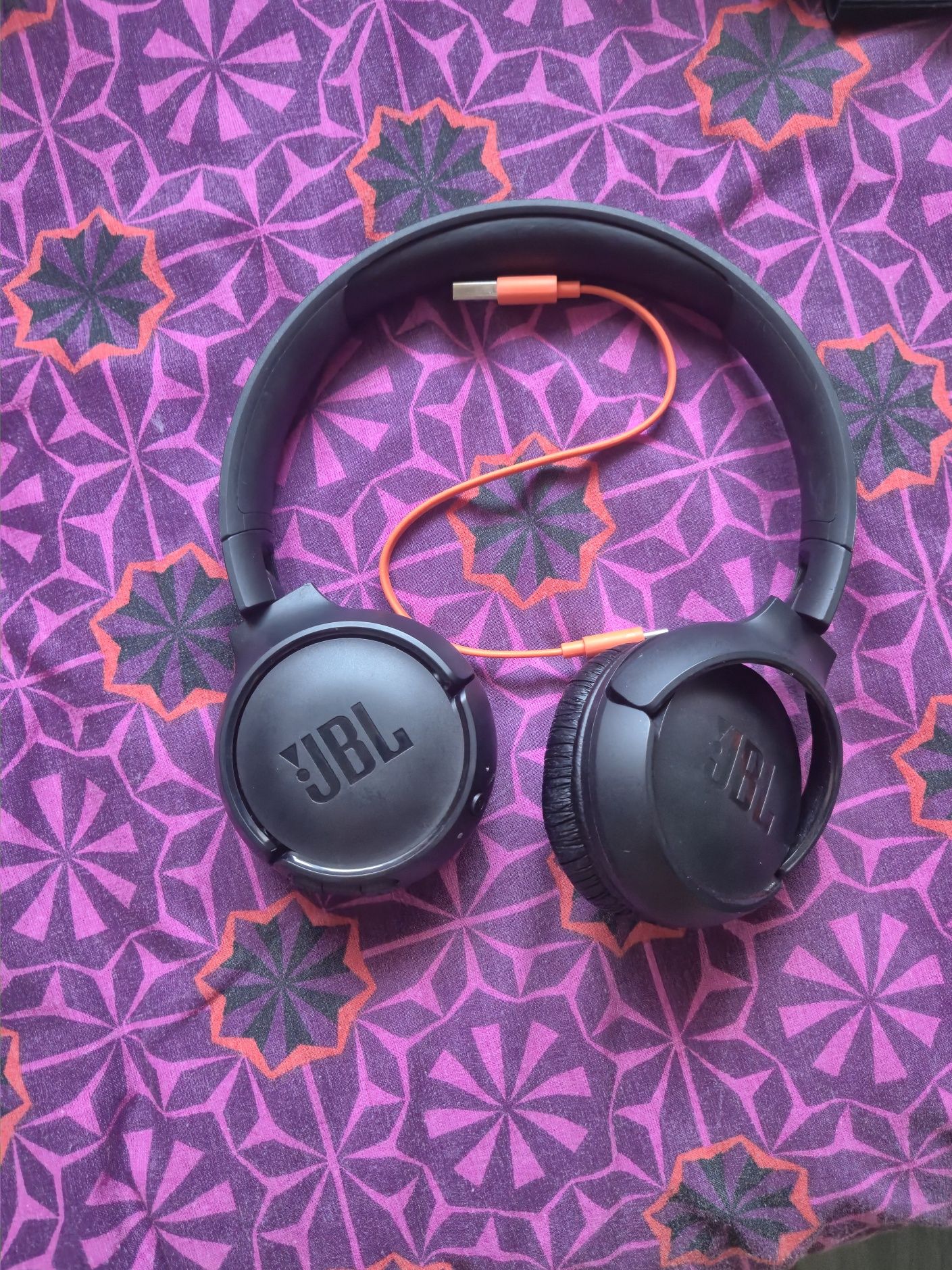 Безжични Bluetooth слушалки JBL T510BT, Черни | JBLT510BTBLKEU