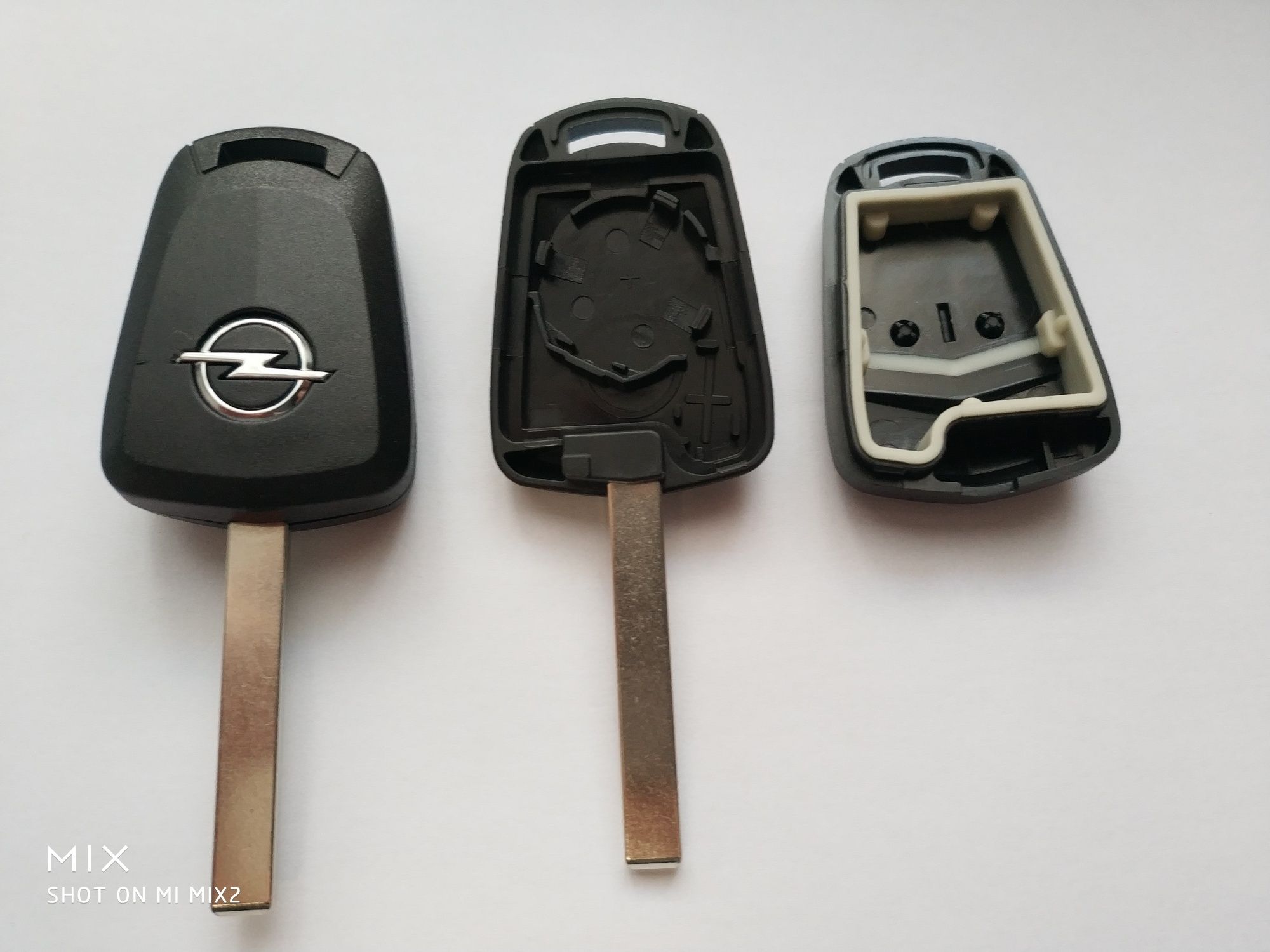Прав ключ с 2 бутона opel astra h,zafira b,corsa d,omega,vectra,meriva