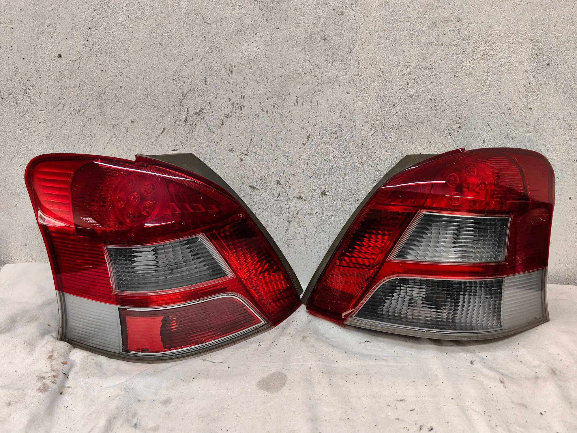Оригинални стопове Тойота Ярис  Toyota Yaris Led