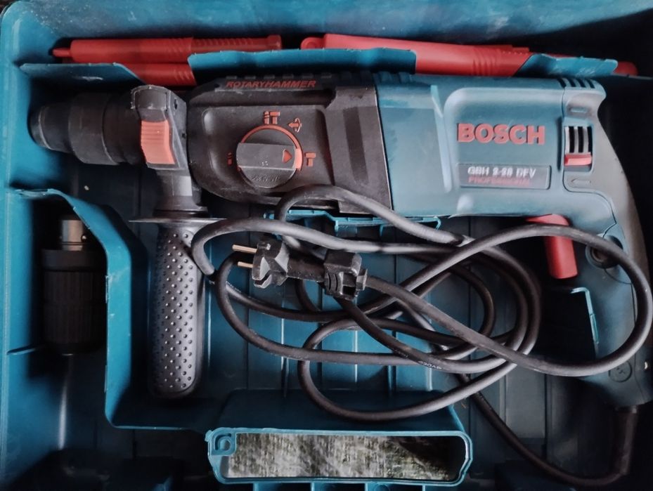 Bormașină cu percuție BOSCH GBH 2-28 DFV