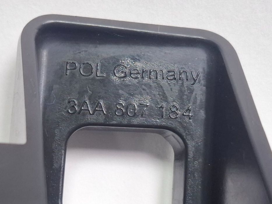 Suport bara dreapta fata VOLKSWAGEN PASSAT 365 2010 - 20142.0 2.0 TDi BlueMotion CFFB 3AA807184