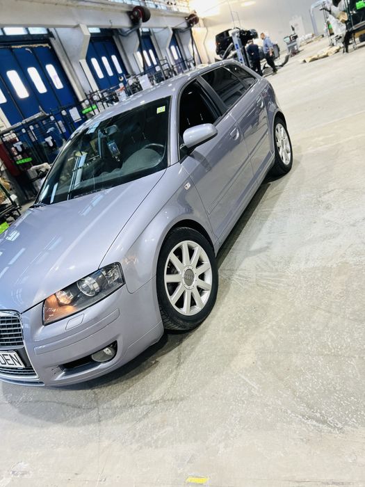 Vând Audi A3 8p
