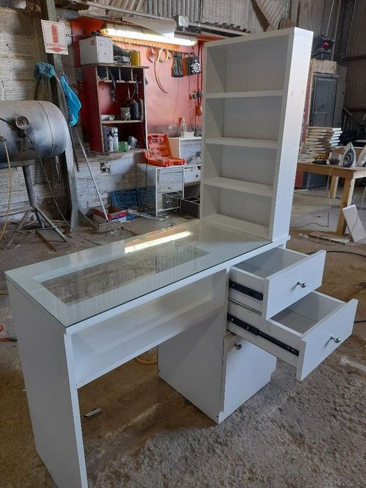 Мебель для салона красоты