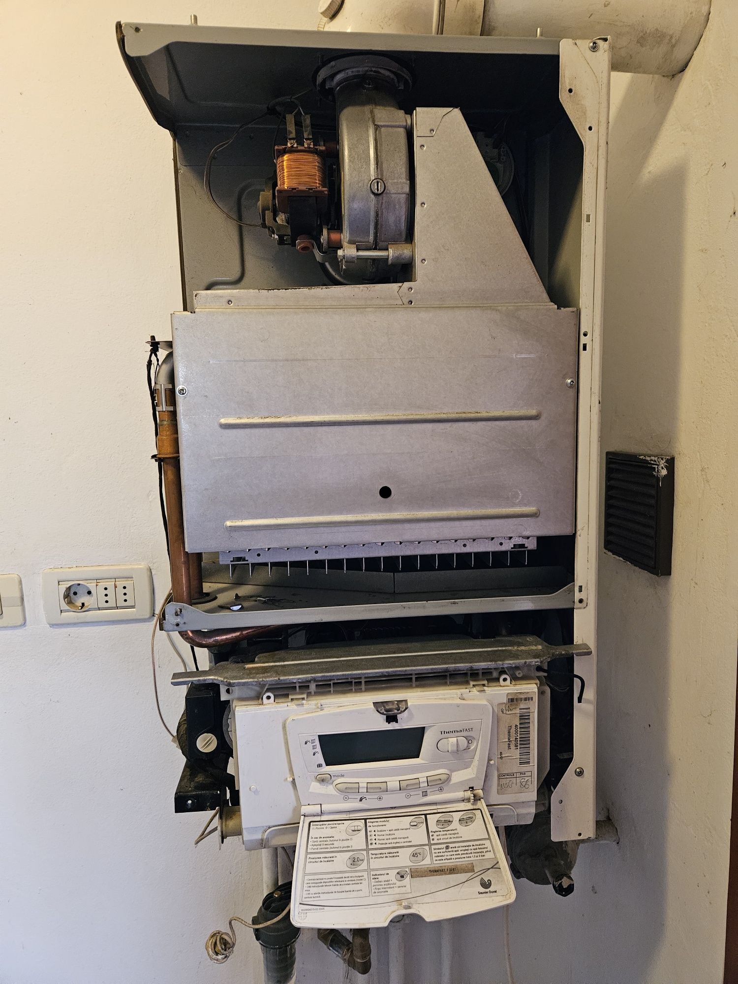 Centrala tiraj fortat SPECIAL EDITION 30 KW Saunier Duval Thema Fast F