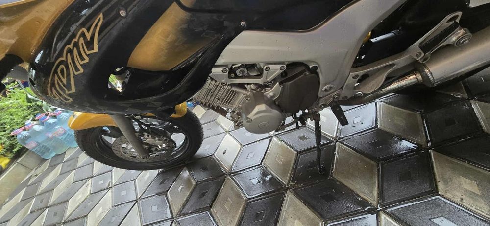 Yamaha tdm vând /schimb