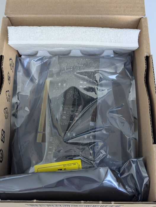 Placă video profesională HP NVIDIA RTX A2000 cu 12GB memorie VRAM