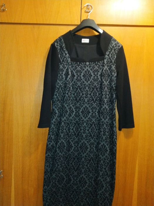 рокля на "Аристон"