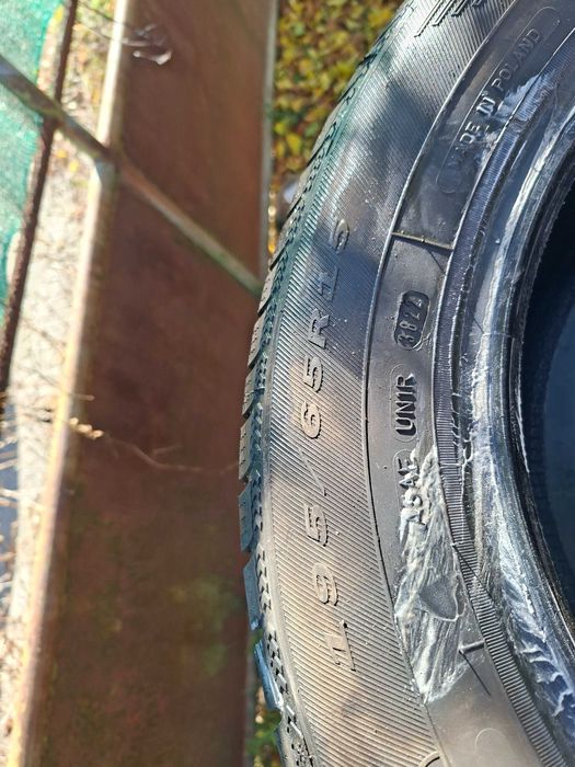 195/65/15 2р.Зимни.Debica