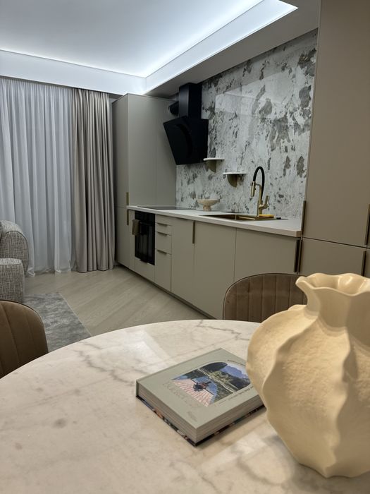 Apartament de inchiriat Cortina North + loc de parcare