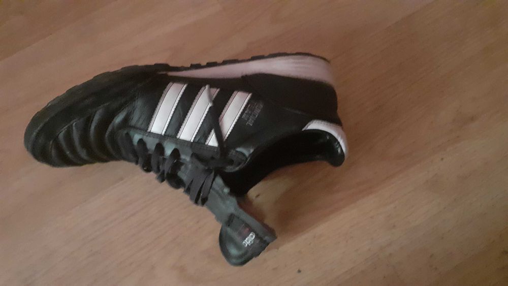 Adidas mundial team