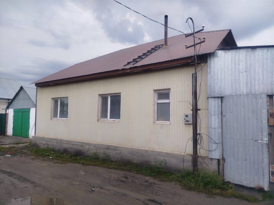 Продам 4 комнатный частный дом