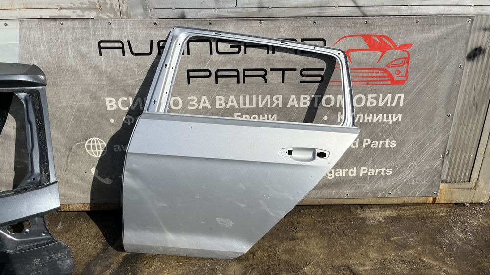 2 броя задна лява и 3 брой задна дясна врата VW Golf 7 комби 2012-
