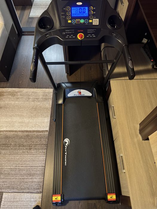 Vand banda de alergat FIT TRONIC